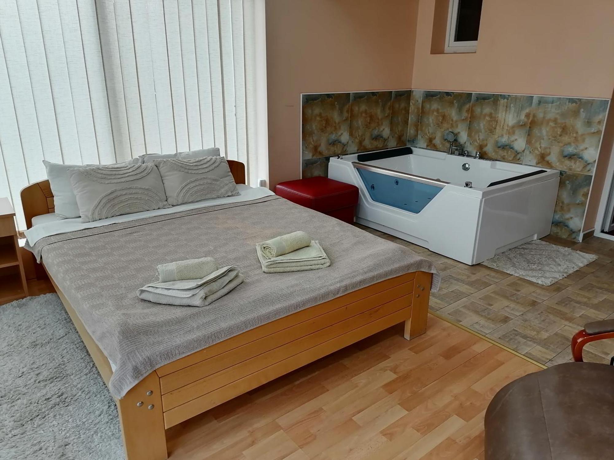 Hotel Talija Svilajnac Екстер'єр фото