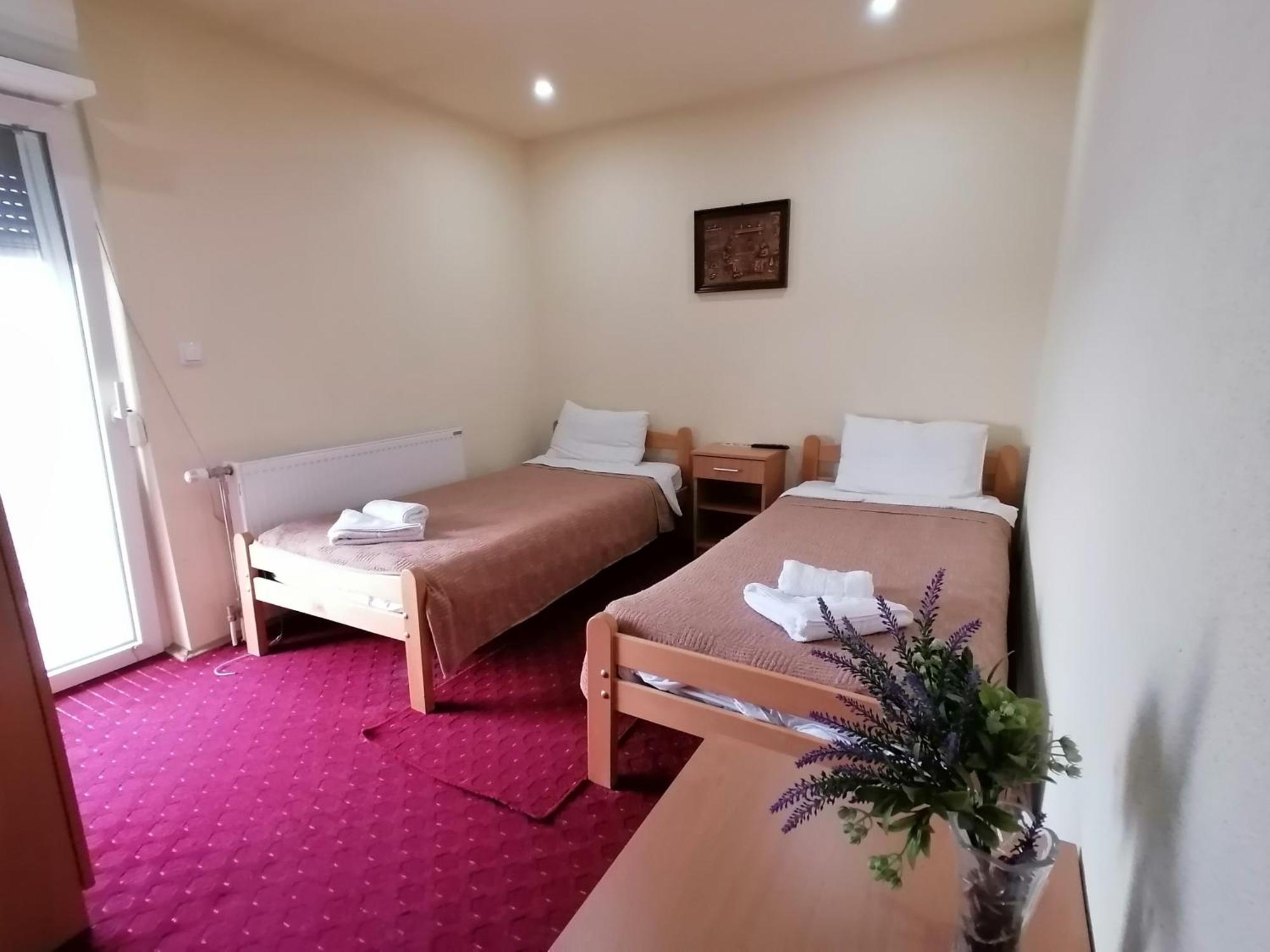 Hotel Talija Svilajnac Екстер'єр фото