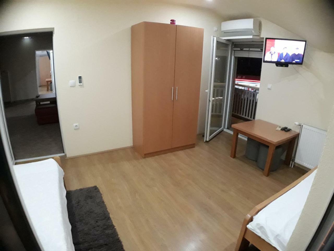 Hotel Talija Svilajnac Екстер'єр фото